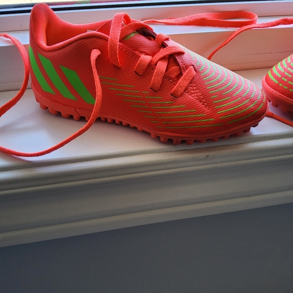 PREDATOR EDGE.4 TURF SOCCER SHOES - Picture 3 of 7